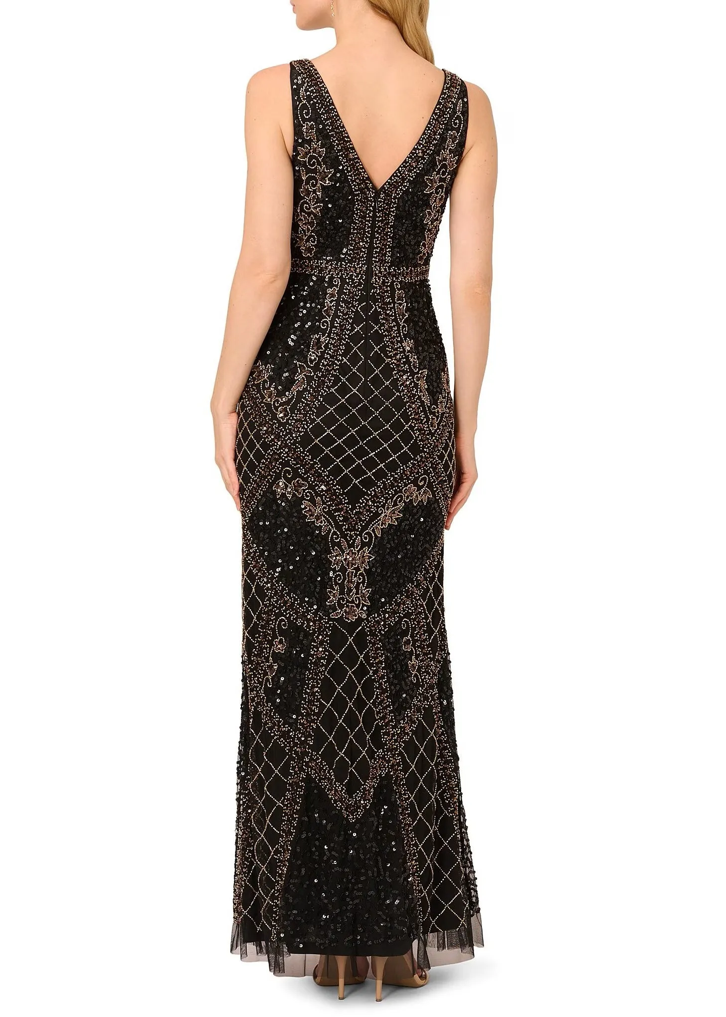 Adrianna Papell V-neck sleeveless zipper closure mermaid beaded mesh gown