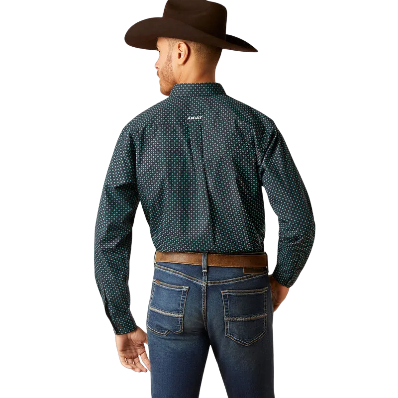 Ariat Men's Benson Fitted Long Sleeve Shirt