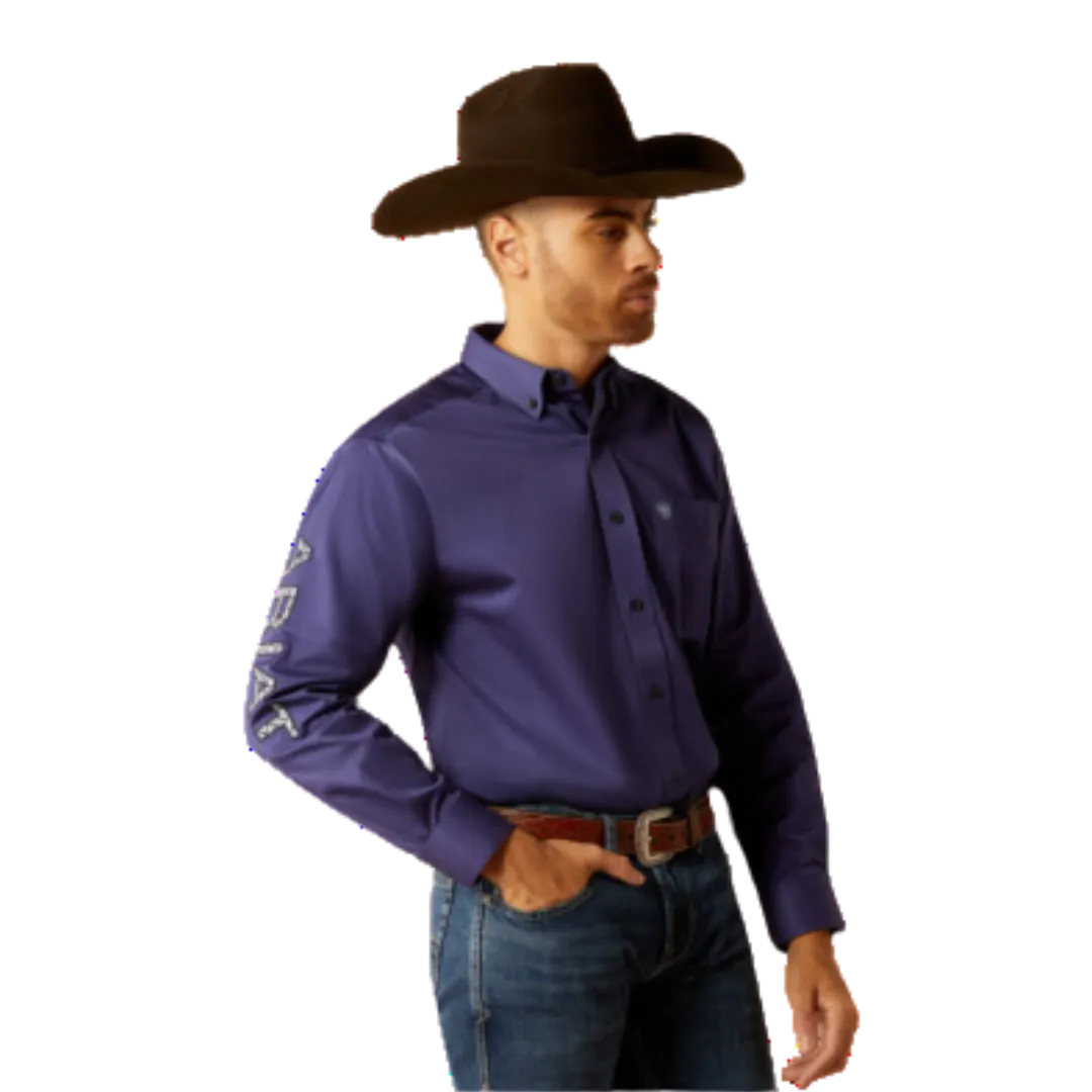 Ariat Men's Team Logo Twill Classic Fit Button Down Light Bue Shirt