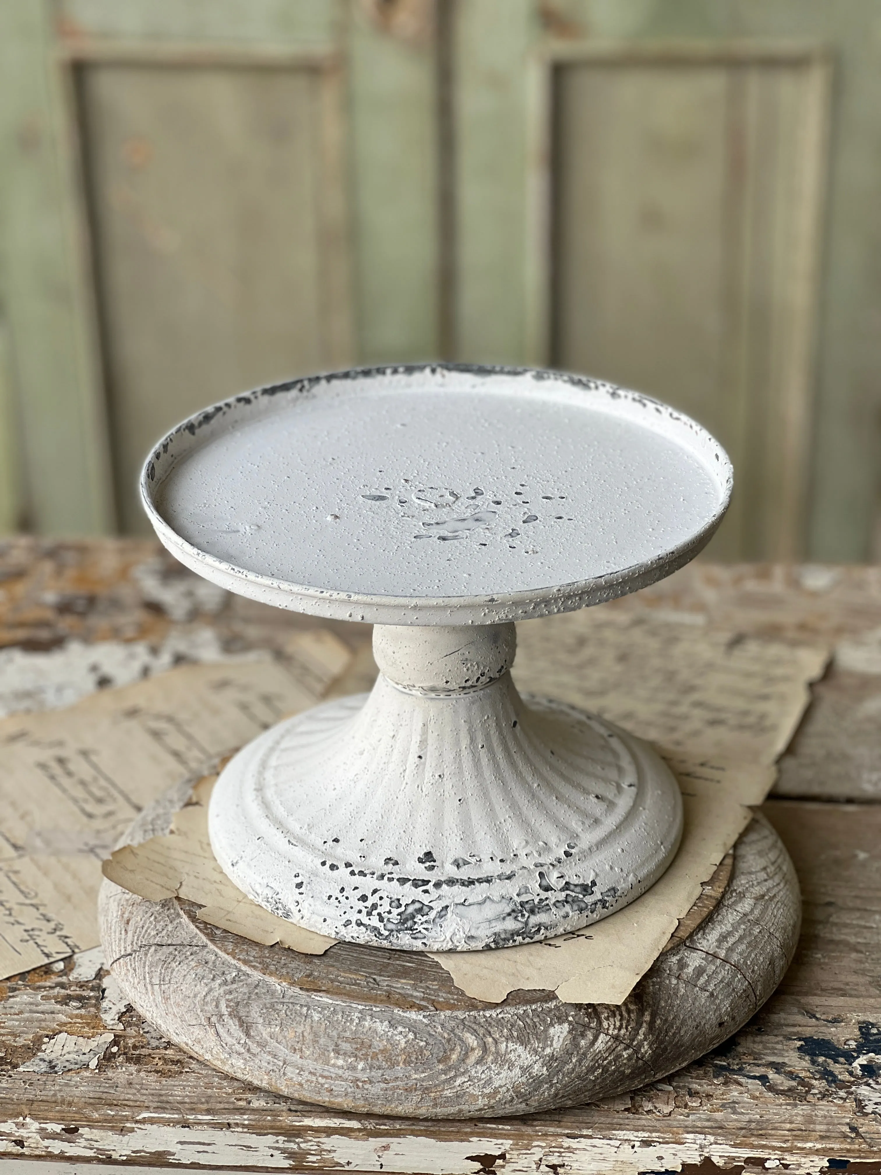 Atessa Pedestal | Cream | 8" *