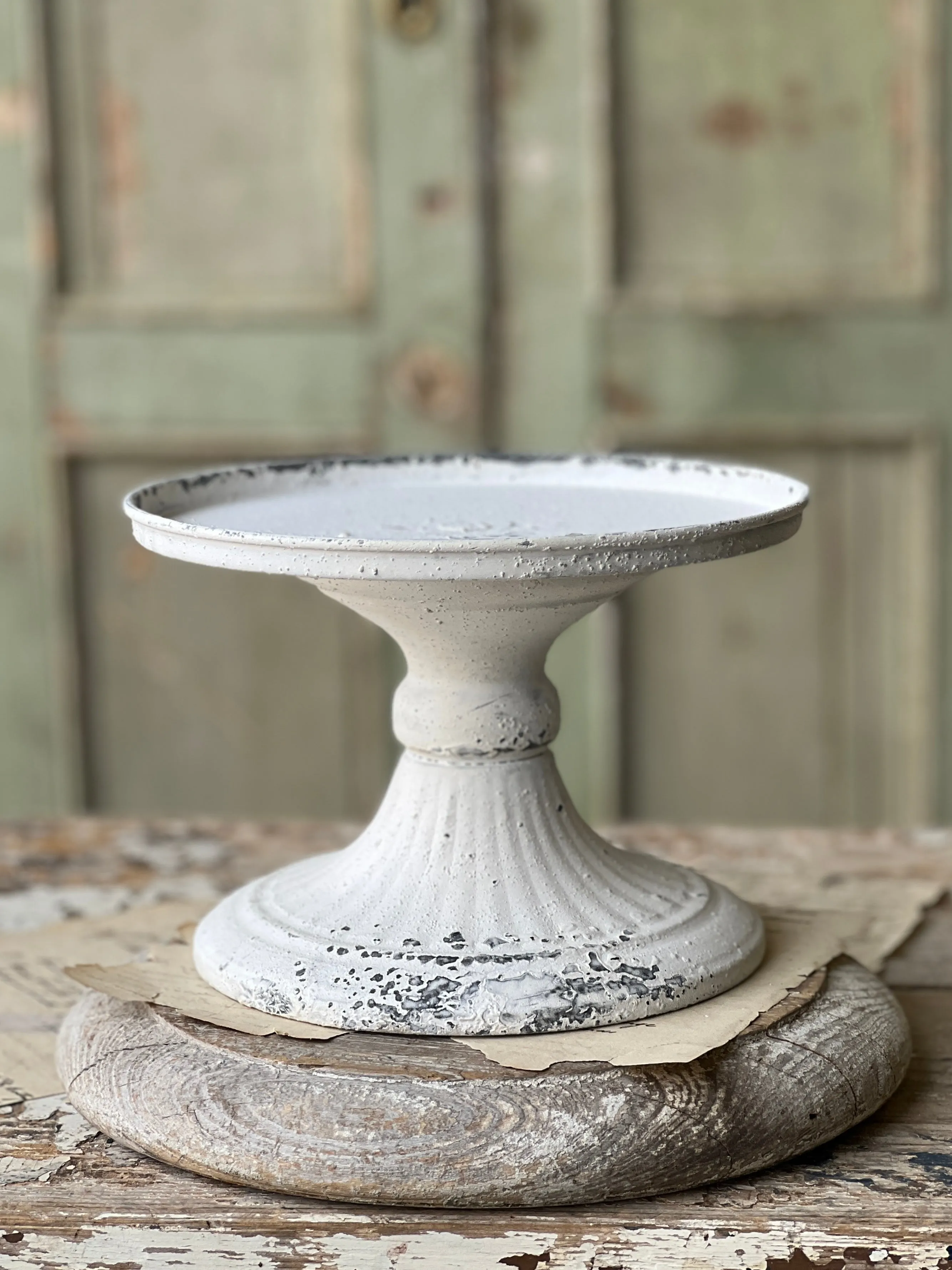 Atessa Pedestal | Cream | 8" *