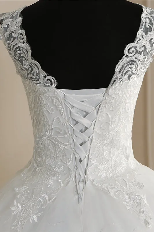 Classic White V neck Sleeveless Ball Gown Lace Wedding Dress
