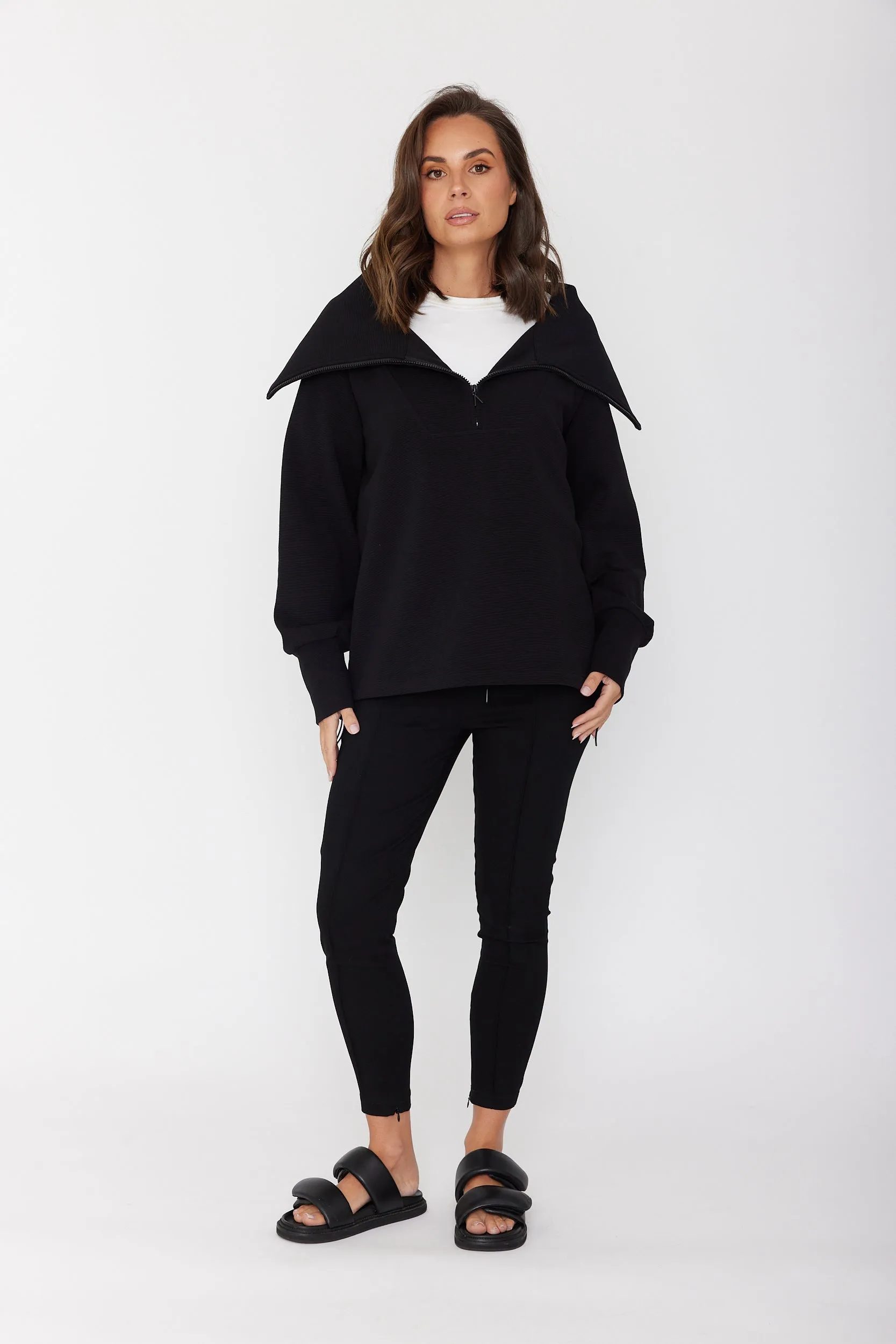 HUXEN Jumper Black