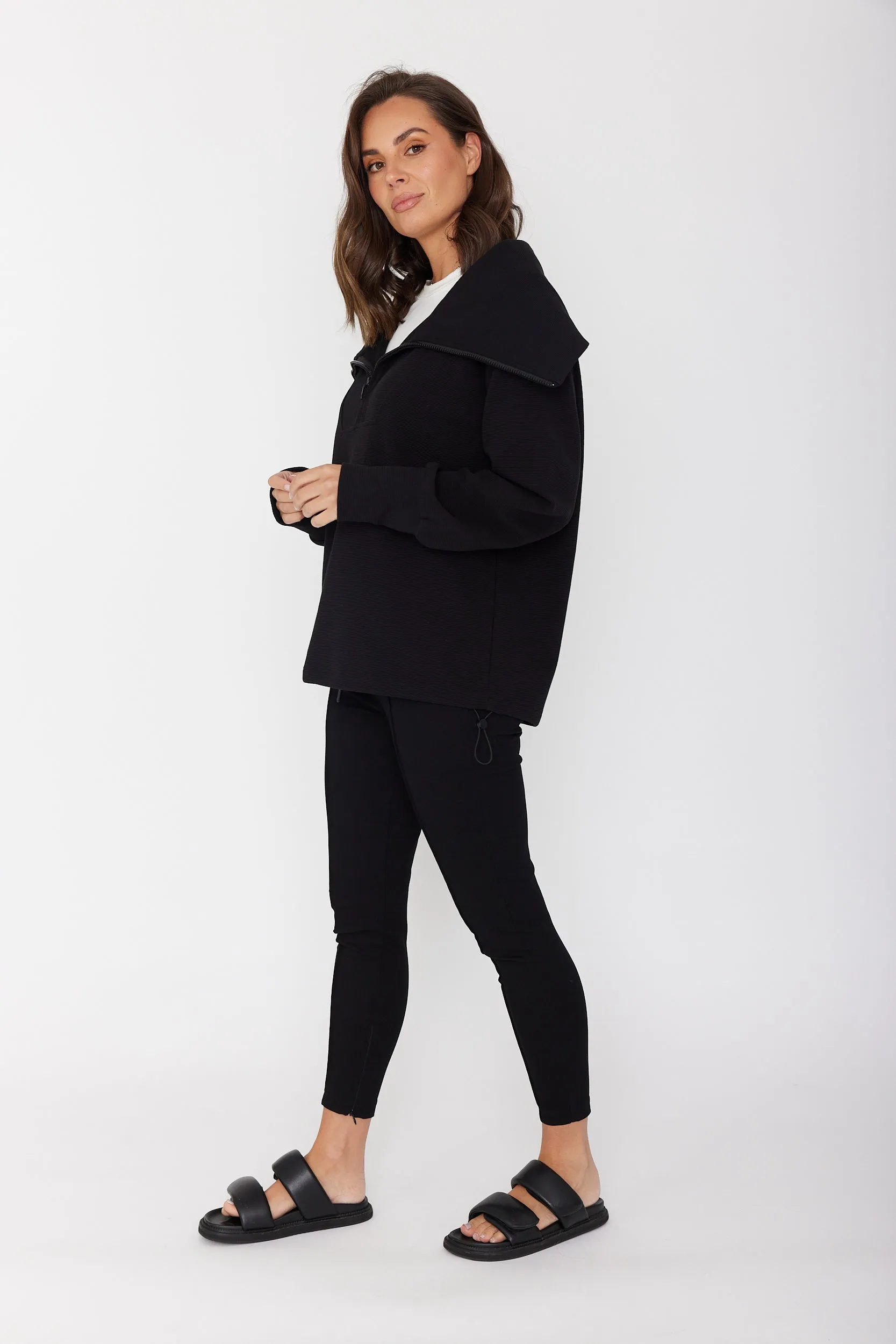 HUXEN Jumper Black