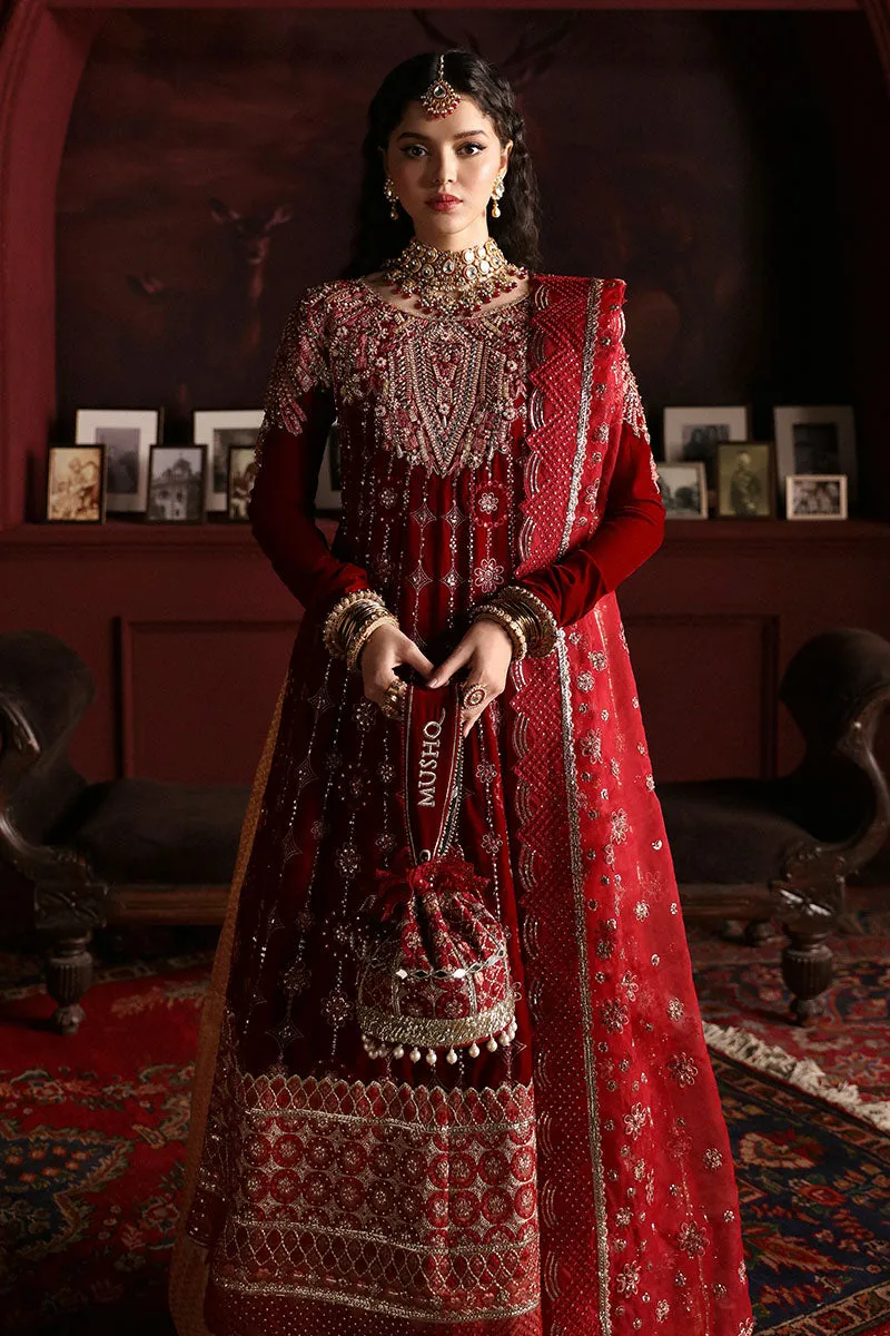 Mushq Niloufer Velvet Edit – Farah