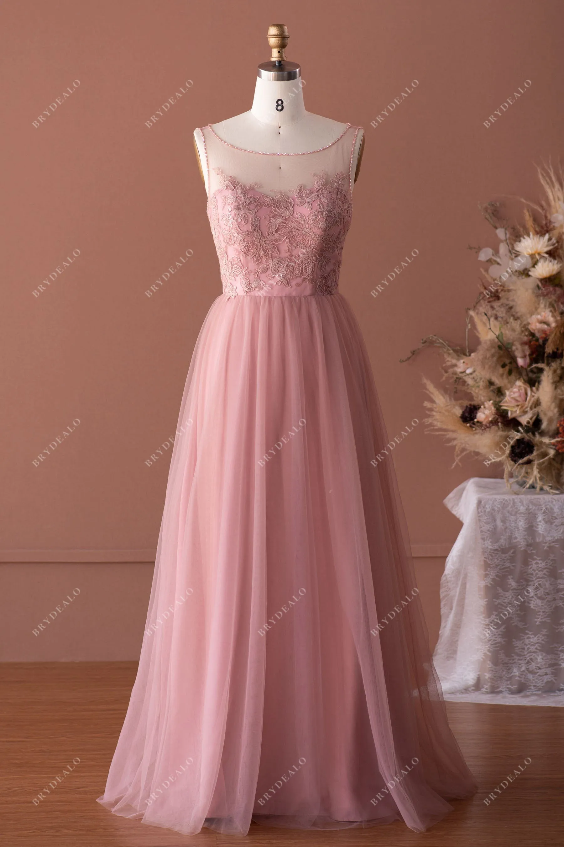 Sample Sale | Vintage Mauve Keyhole Back Lace Tulle Bridesmaid Dress