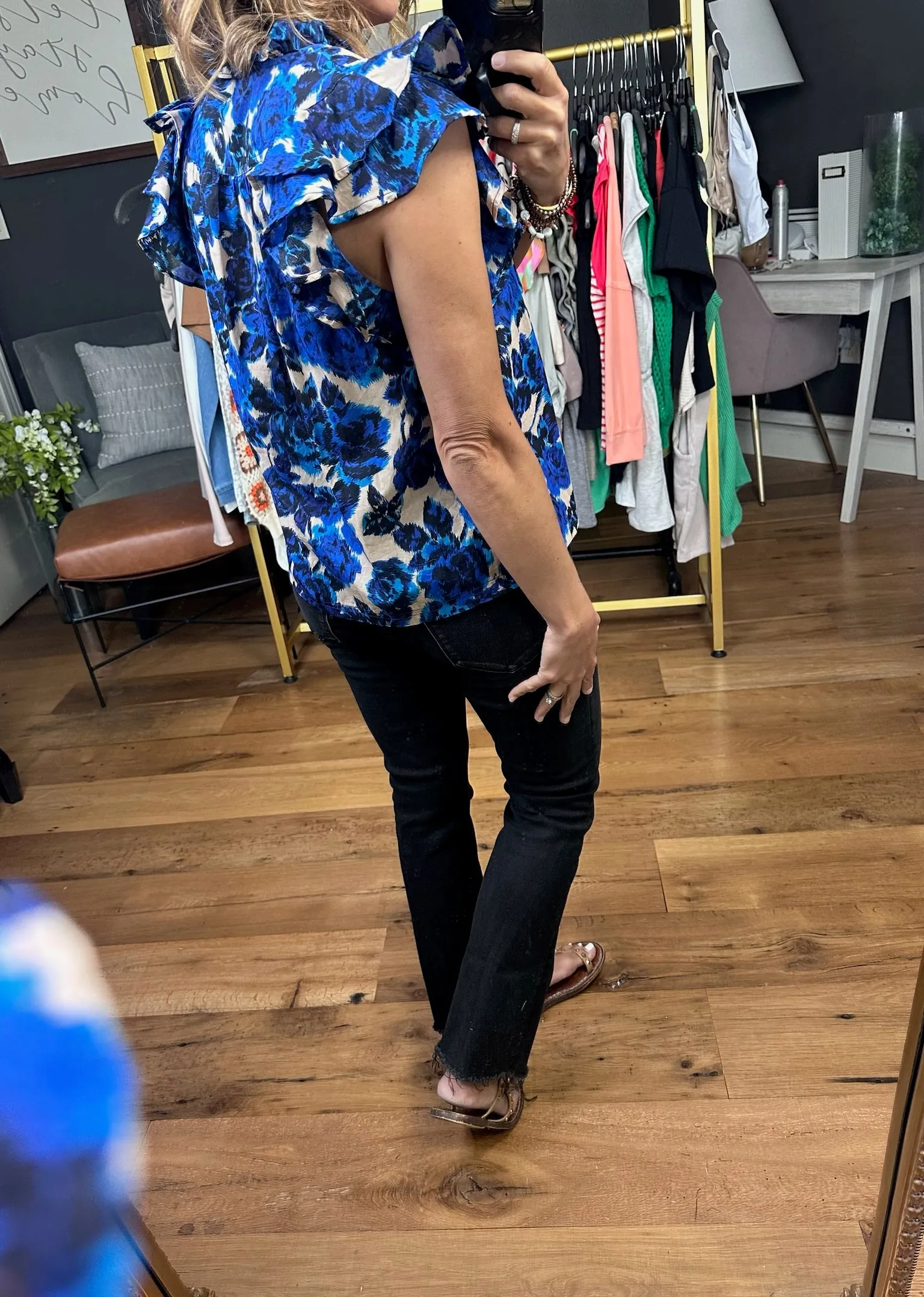 To The Point Floral Top With Ruffle Sleeve Detail - Blue
