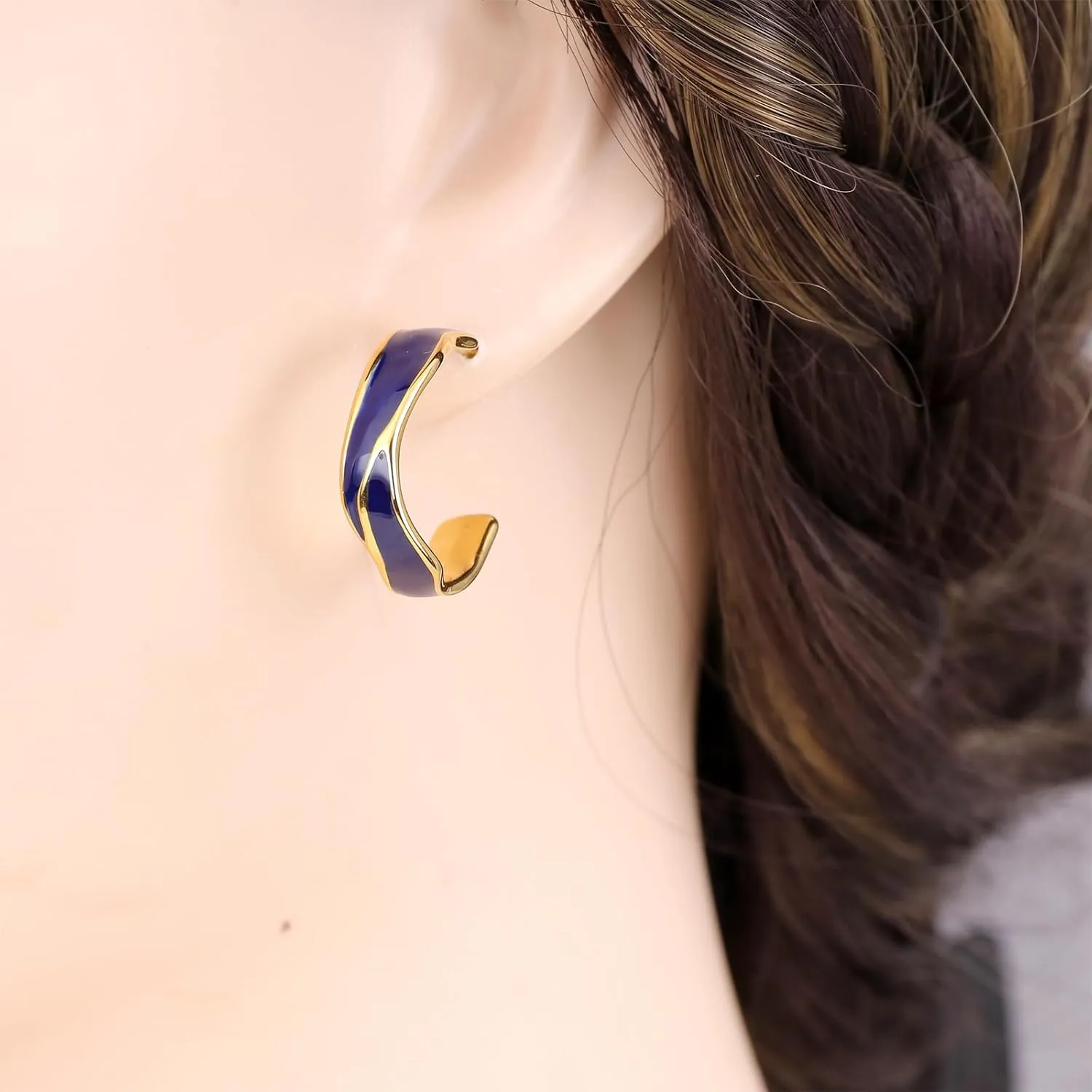 Two Tone Enamel Hoop Earrings for Women 18K Gold C-Shaped Earrings Colorful Enamel Jewelry Mother's Day Gift for Mother Grandmother